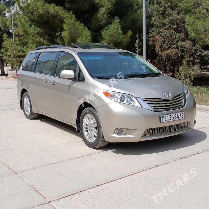 Toyota Sienna 2016 - 349 000 TMT - Ашхабад - img 2