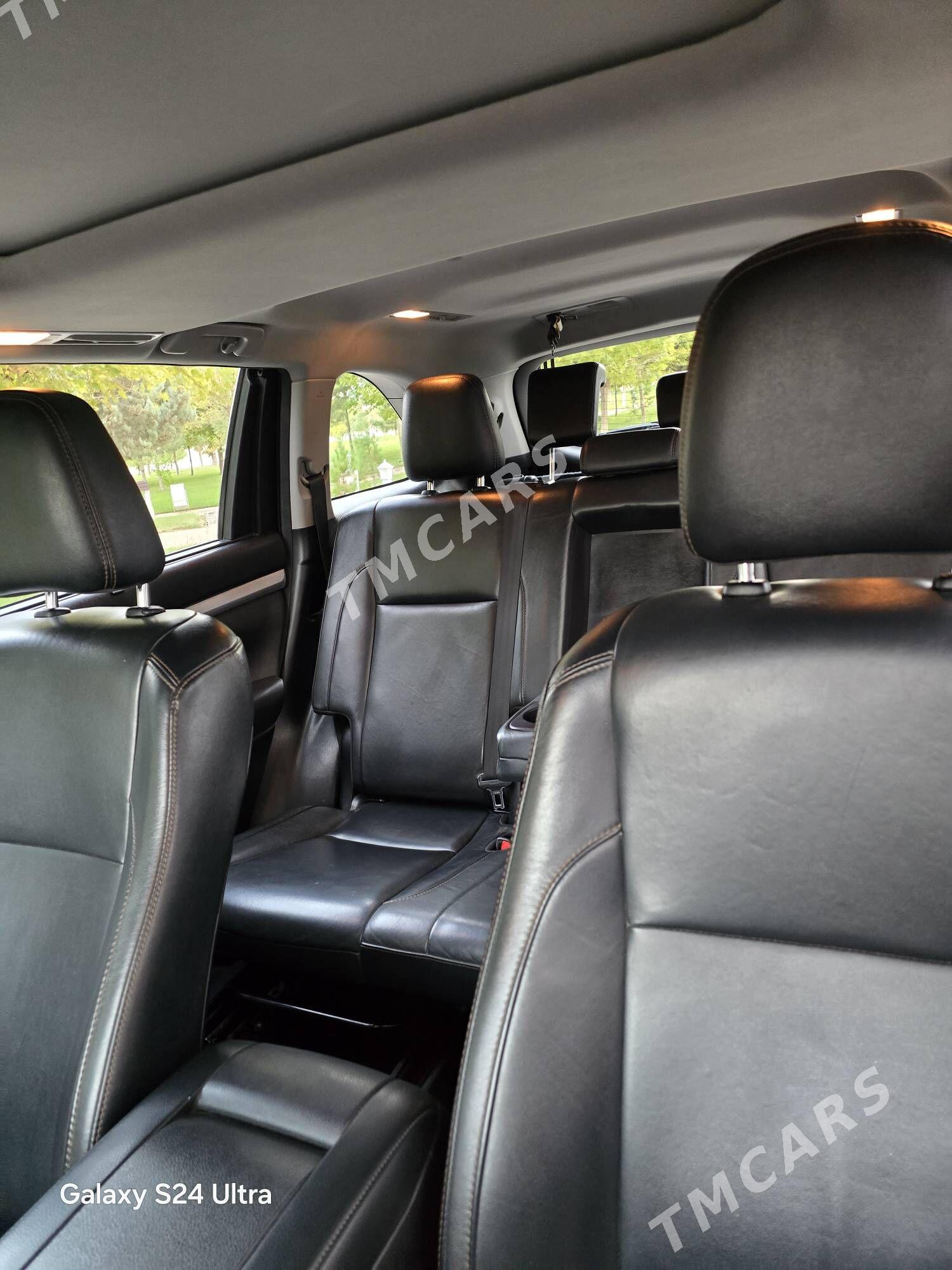 Toyota Highlander 2018 - 470 000 TMT - Хитровка - img 3