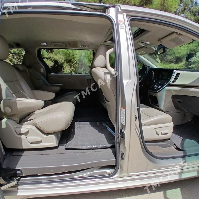 Toyota Sienna 2016 - 349 000 TMT - Ашхабад - img 8
