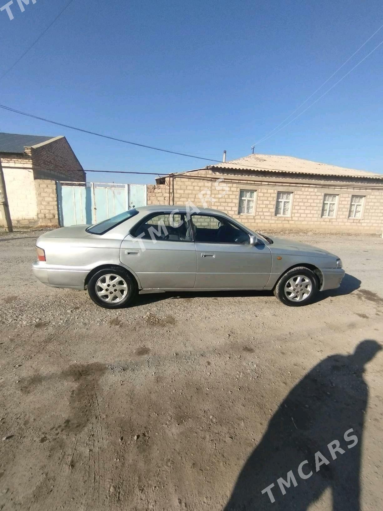 Toyota Vista 1995 - 50 000 TMT - Гызыларбат - img 2