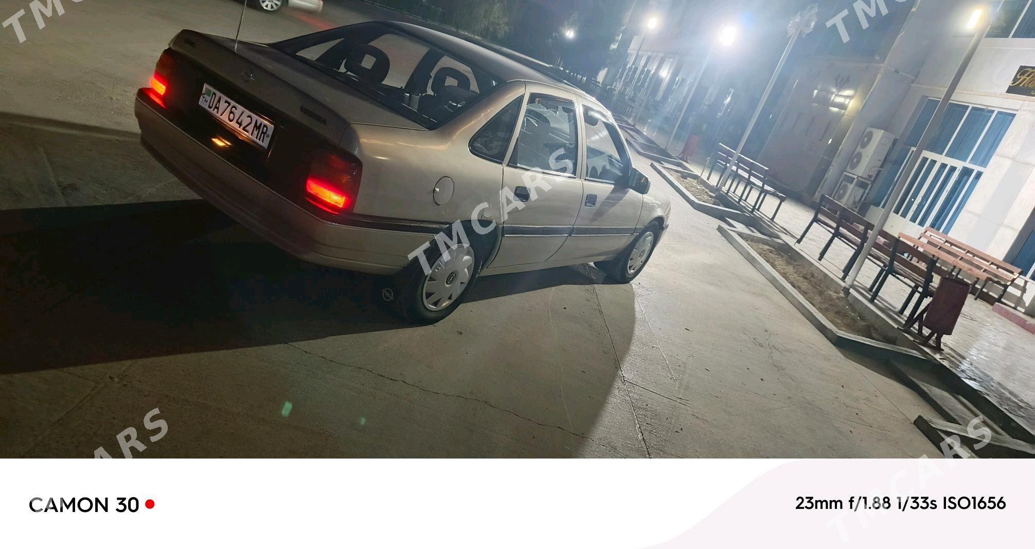 Opel Vectra 1990 - 33 000 TMT - Mary - img 5