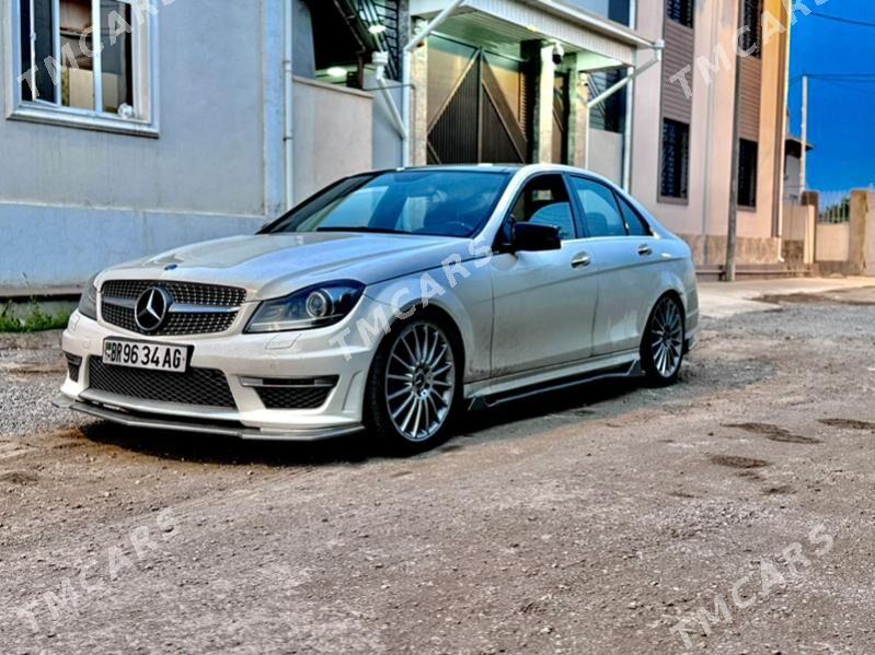 Mercedes-Benz C350 2010 - 230 000 TMT - Ашхабад - img 4