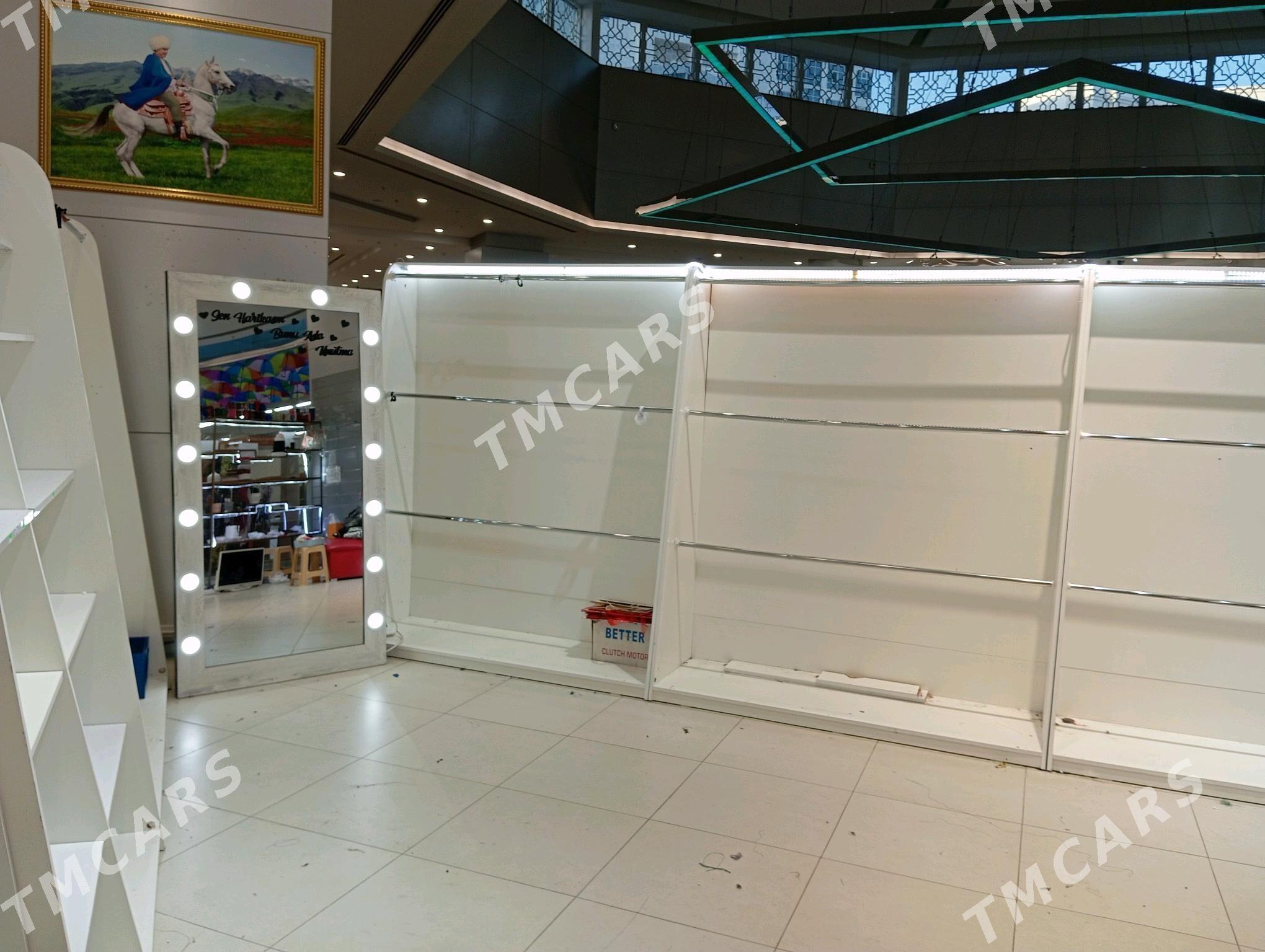 Magazyn Satlyk Tûrgen Sowda Merkezi - Olimpiýa şäherçesi - img 2