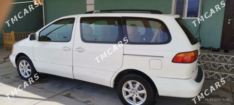 Toyota Sienna 2000 - 175 000 TMT - Бузмеин ГРЭС - img 3