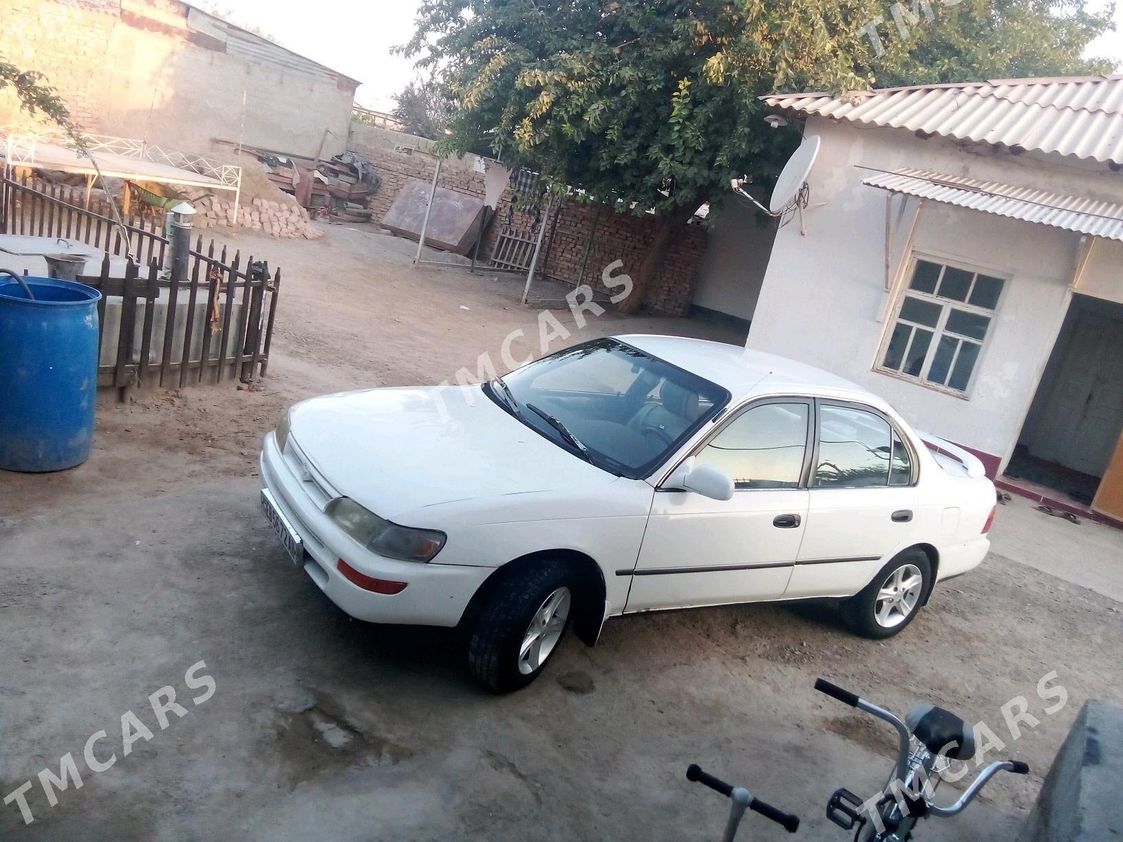 Toyota Corolla 1994 - 55 000 TMT - Теджен - img 3