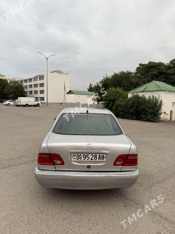 Mercedes-Benz E320 1996 - 50 000 TMT - Ашхабад - img 4