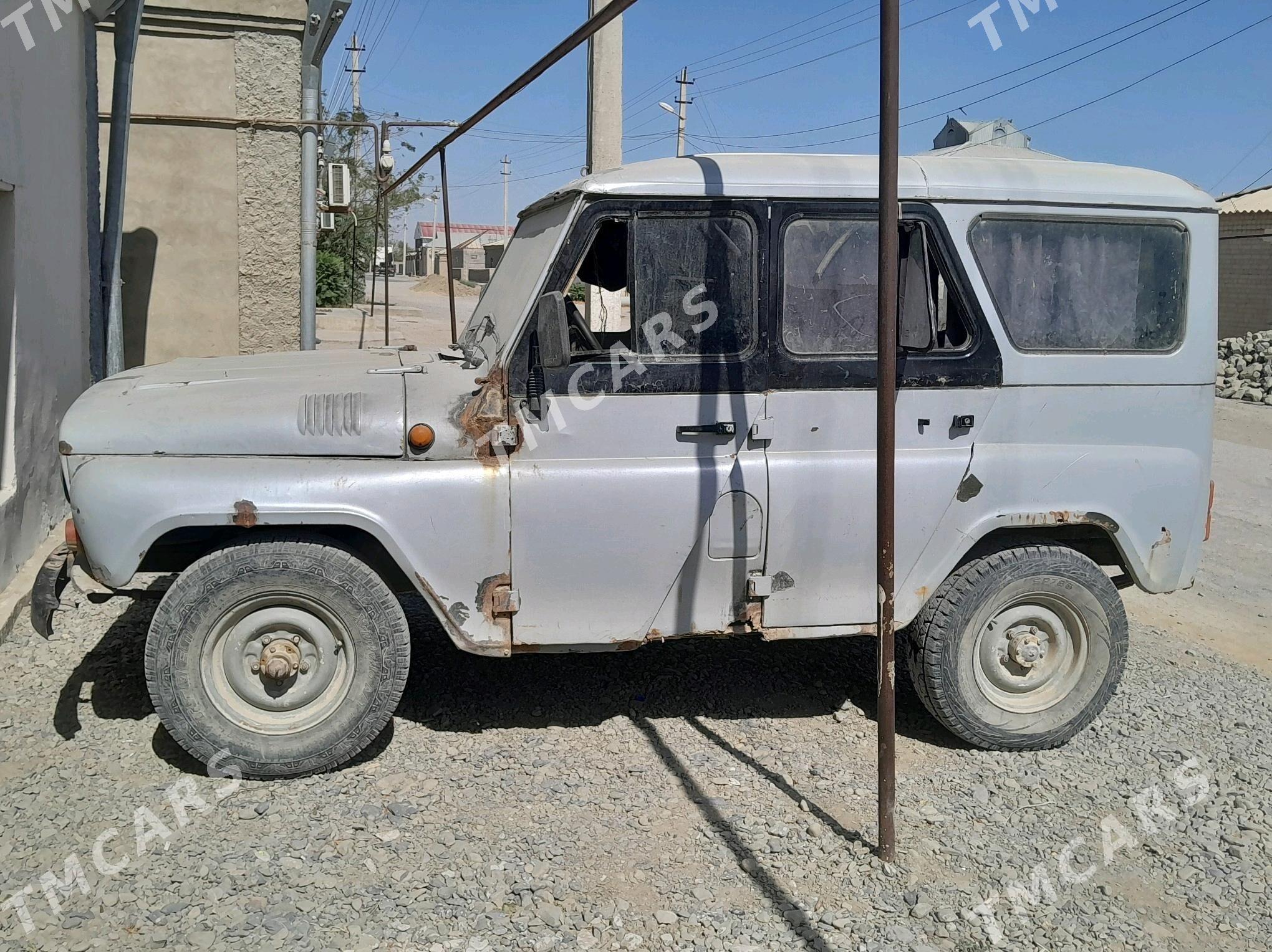 UAZ 469 1999 - 15 000 TMT - Bäherden - img 2