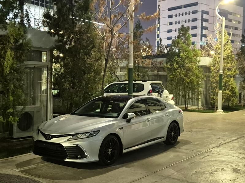 Toyota Camry 2023 - 558 000 TMT - Aşgabat - img 5