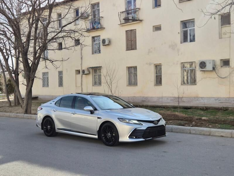 Toyota Camry 2023 - 558 000 TMT - Aşgabat - img 2