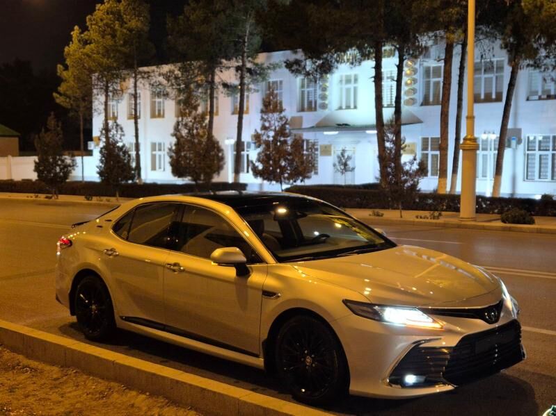 Toyota Camry 2023 - 558 000 TMT - Aşgabat - img 6