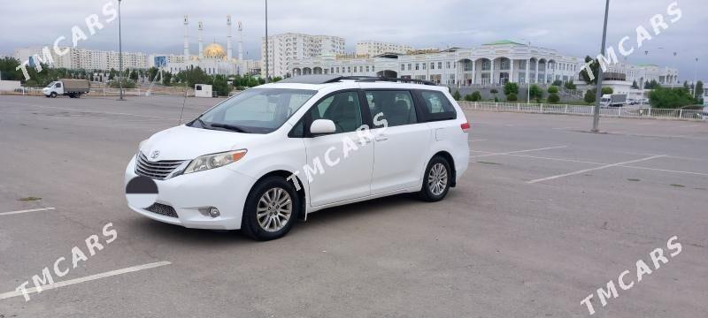 Toyota Sienna 2011 - 290 000 TMT - Aşgabat - img 5