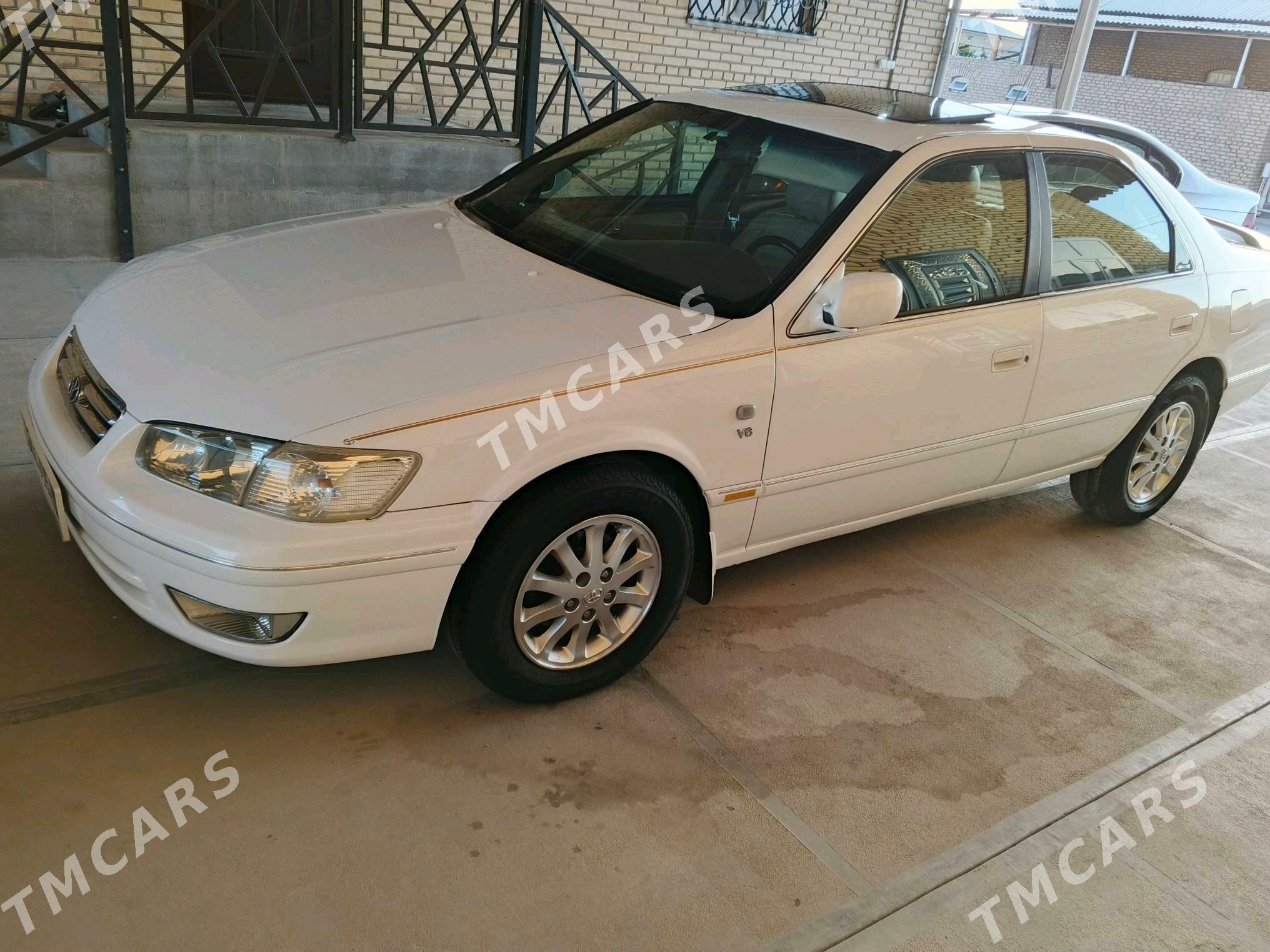 Toyota Camry 2000 - 130 000 TMT - Сакарчага - img 3