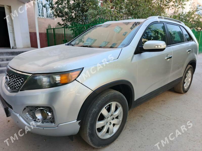 Kia Sorento 2011 - 170 000 TMT - Дашогуз - img 4