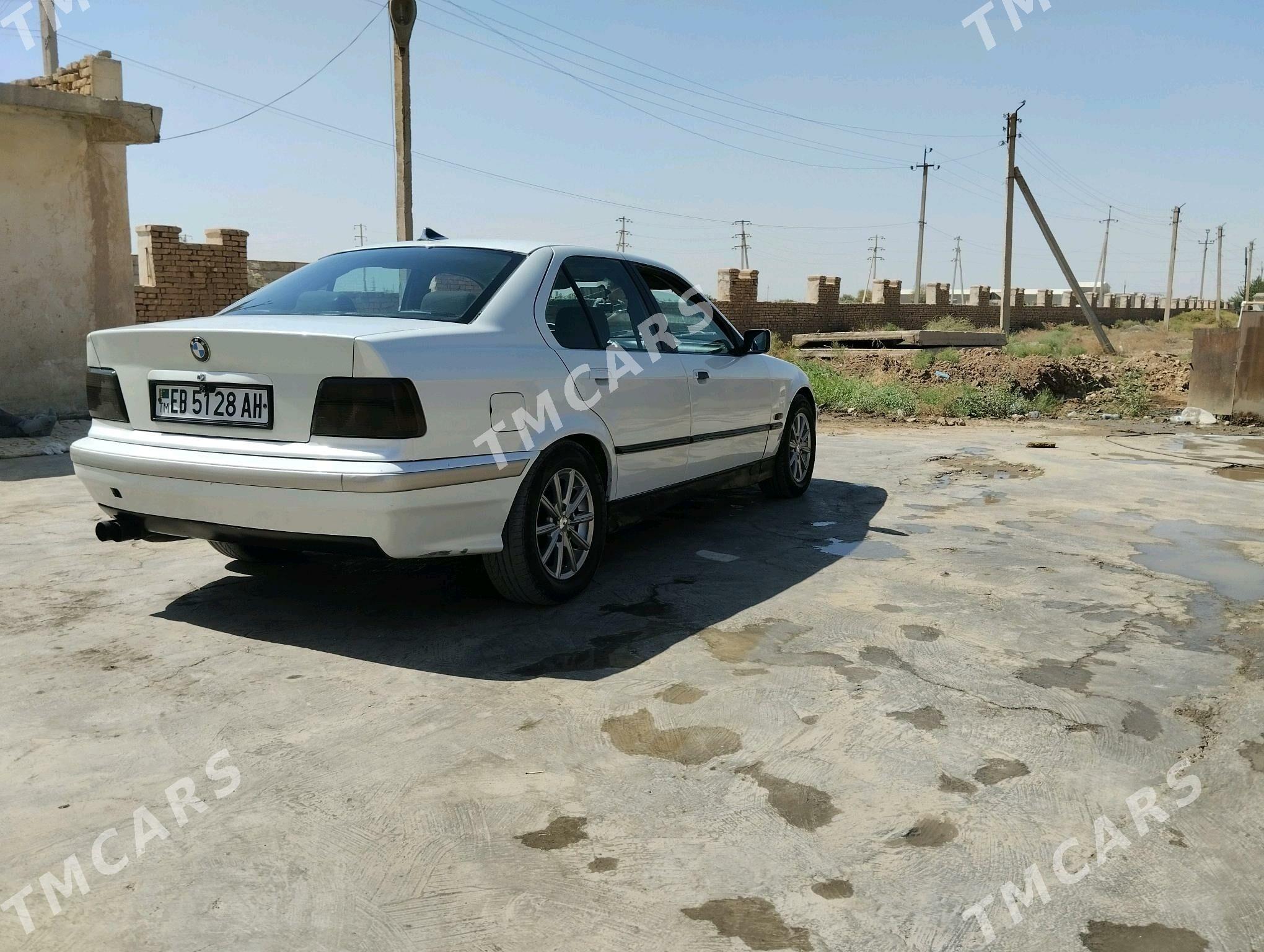 BMW 325 1991 - 50 000 TMT - Теджен - img 3