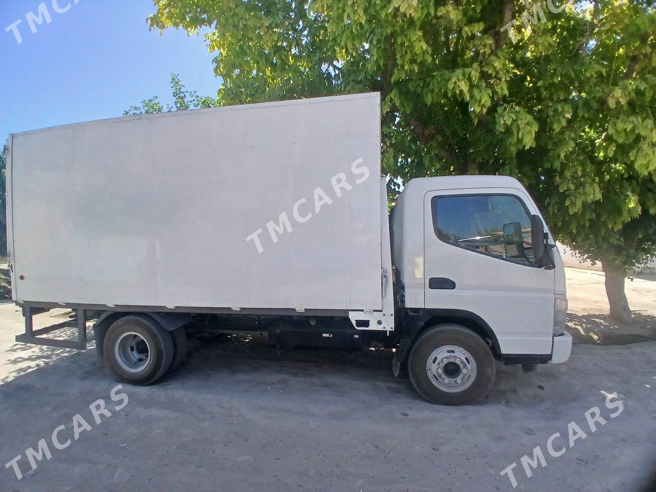 Mitsubishi Canter 2017 - 420 000 TMT - Байрамали - img 3