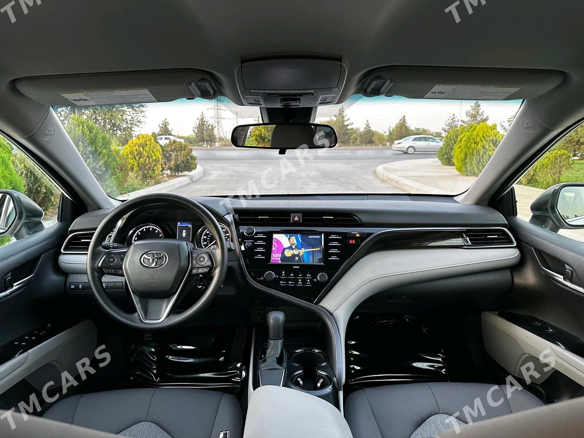 Toyota Camry 2020 - 310 000 TMT - Aşgabat - img 4