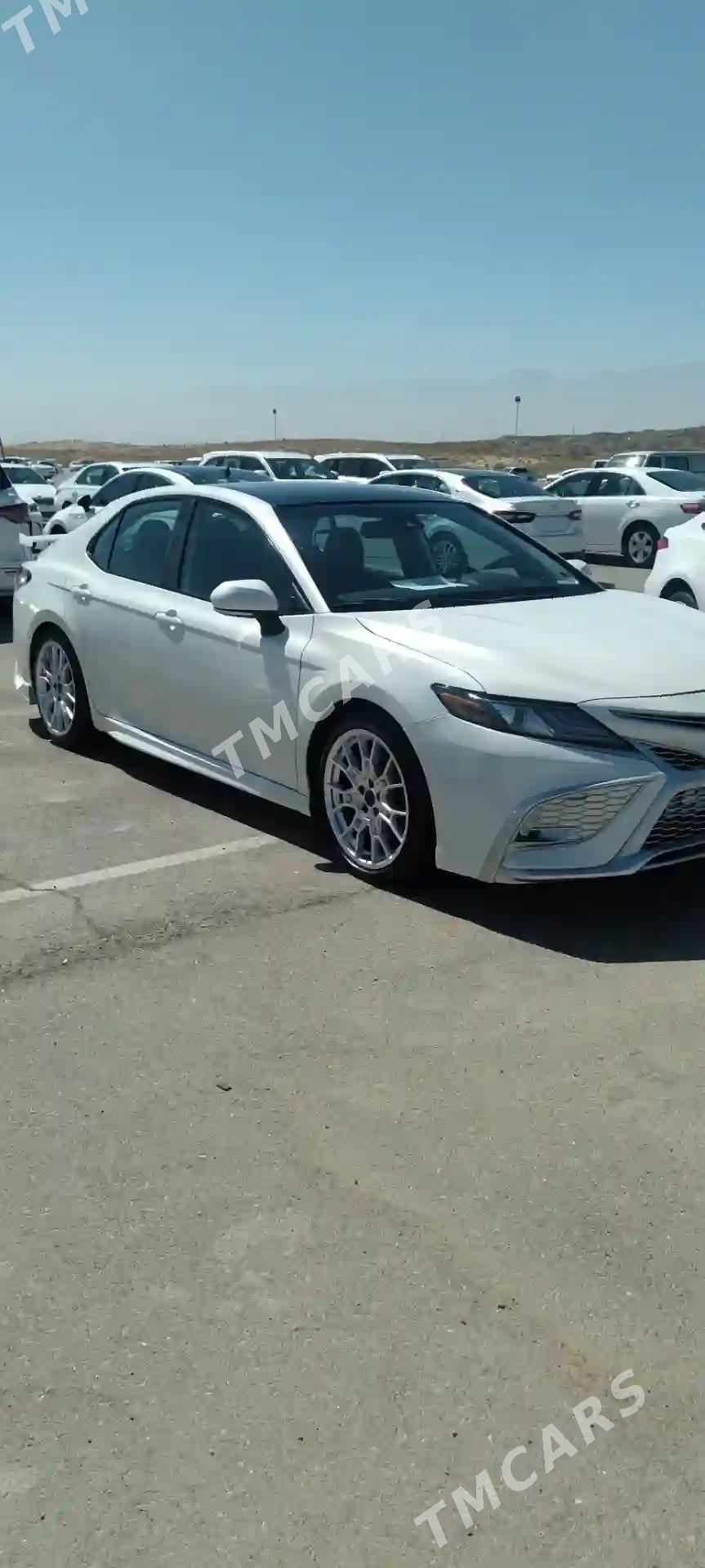 Toyota Camry 2022 - 355 000 TMT - Aşgabat - img 4