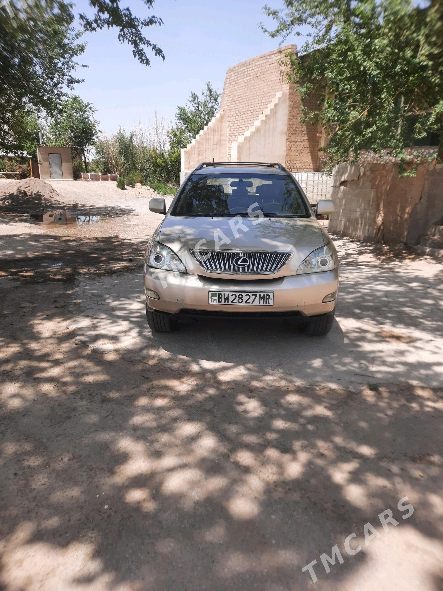 Lexus RX 330 2004 - 250 000 TMT - Ёлётен - img 3