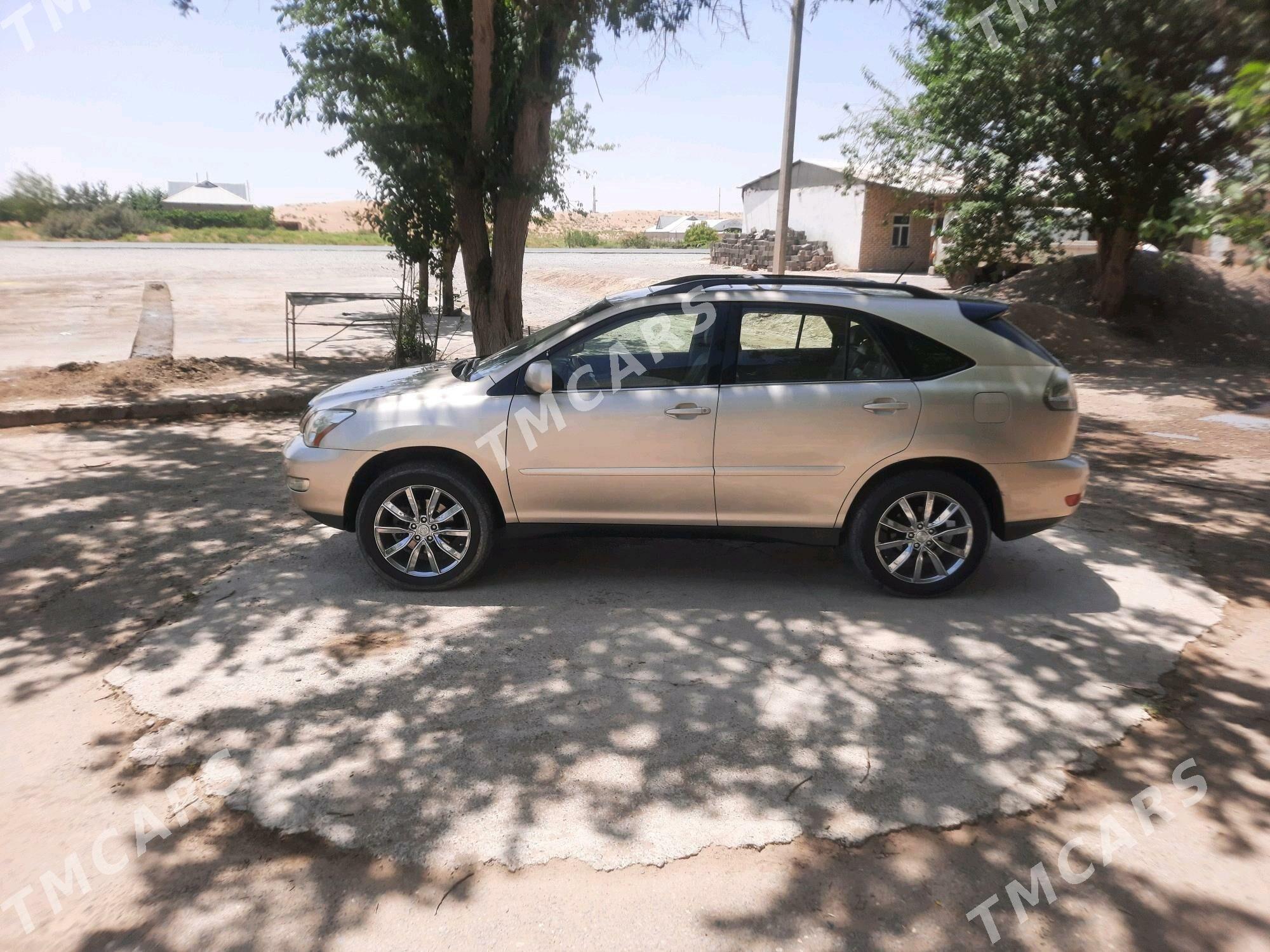 Lexus RX 330 2004 - 250 000 TMT - Ёлётен - img 4