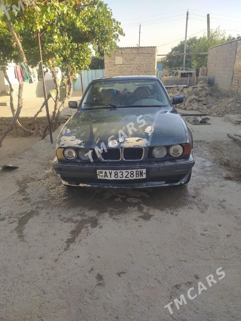BMW 5 Series 1993 - 40 000 TMT - Magtymguly - img 2