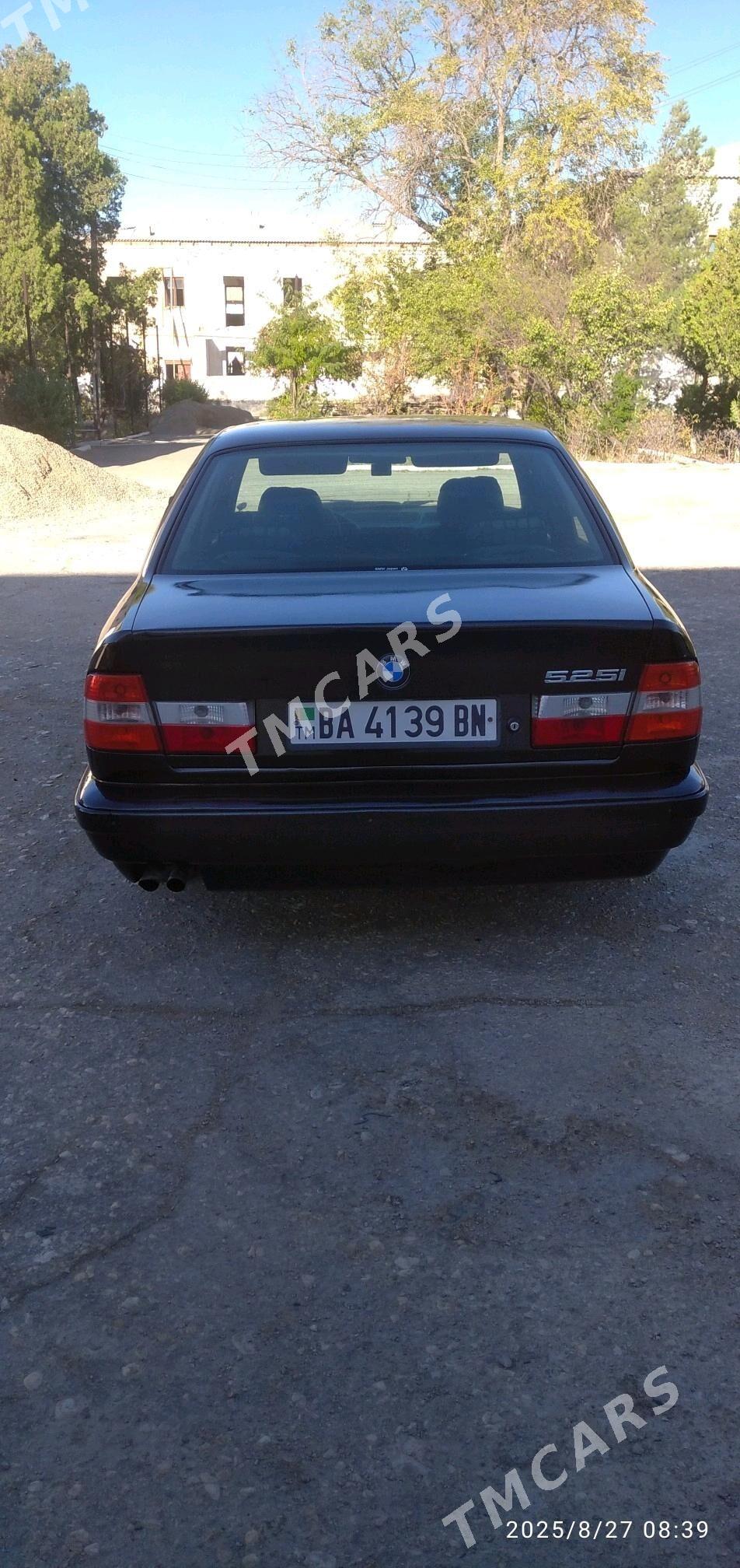 BMW 525 1994 - 65 000 TMT - Балканабат - img 4