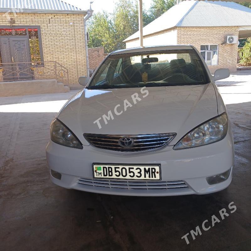 Toyota Camry 2003 - 135 000 TMT - Мары - img 5