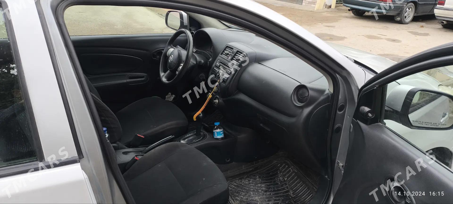 Nissan Versa 2014 - 90 000 TMT - Türkmenabat - img 2