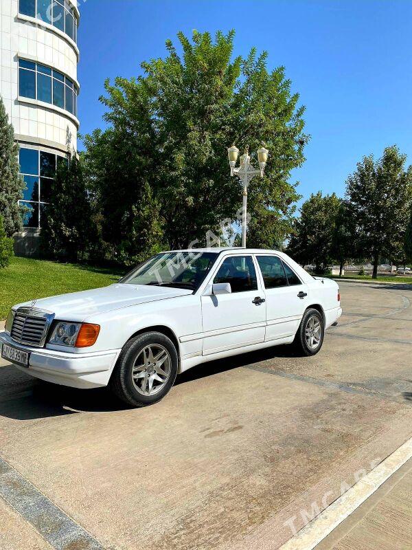 Mercedes-Benz E320 1989 - 49 999 TMT - Mary - img 3