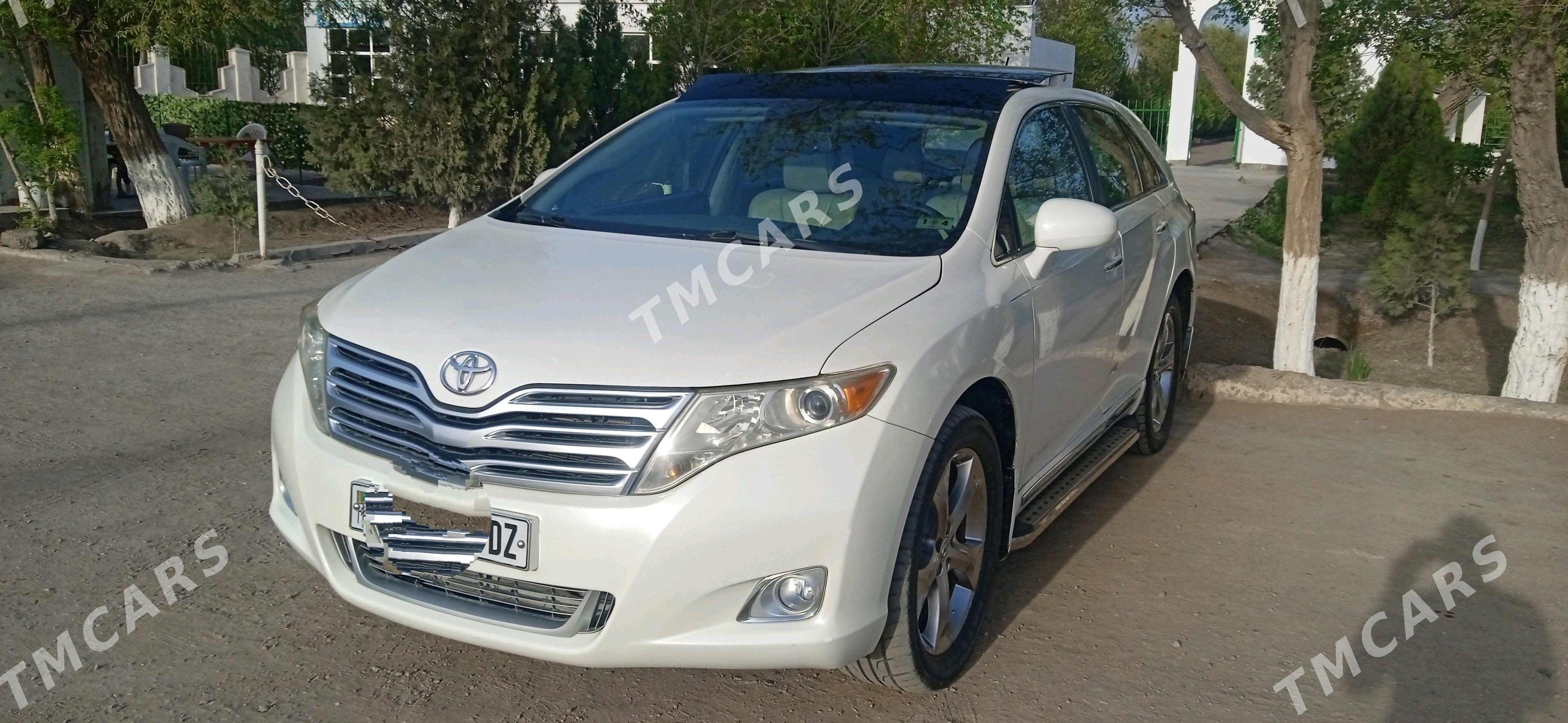 Toyota Venza 2010 - 220 000 TMT - Köneürgenç - img 1