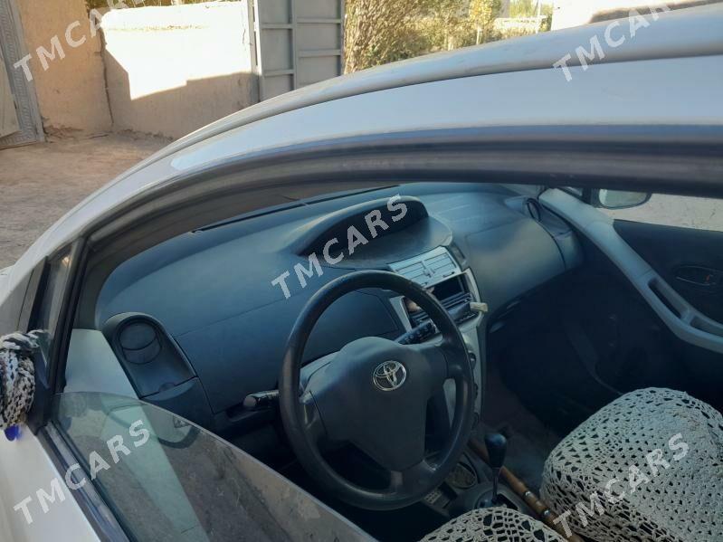 Toyota Yaris 2008 - 90 000 TMT - Болдумсаз - img 3