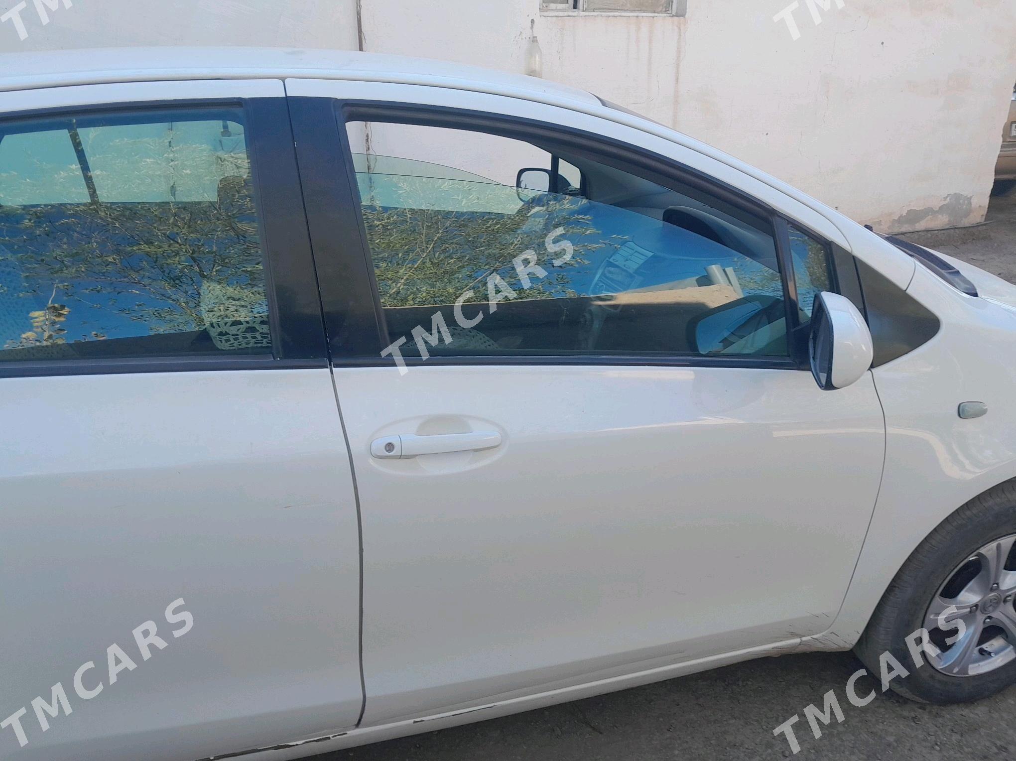 Toyota Yaris 2008 - 90 000 TMT - Болдумсаз - img 4