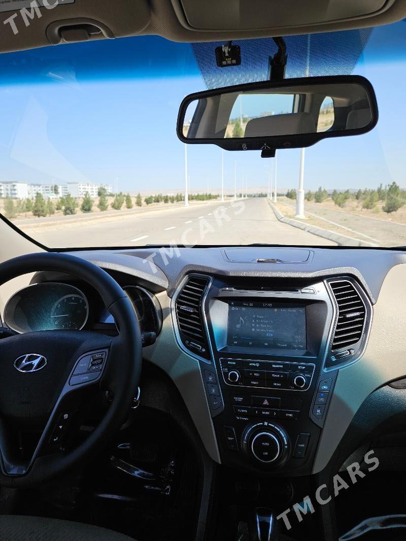 Hyundai Santa Fe 2018 - 310 000 TMT - Türkmenbaşy - img 6