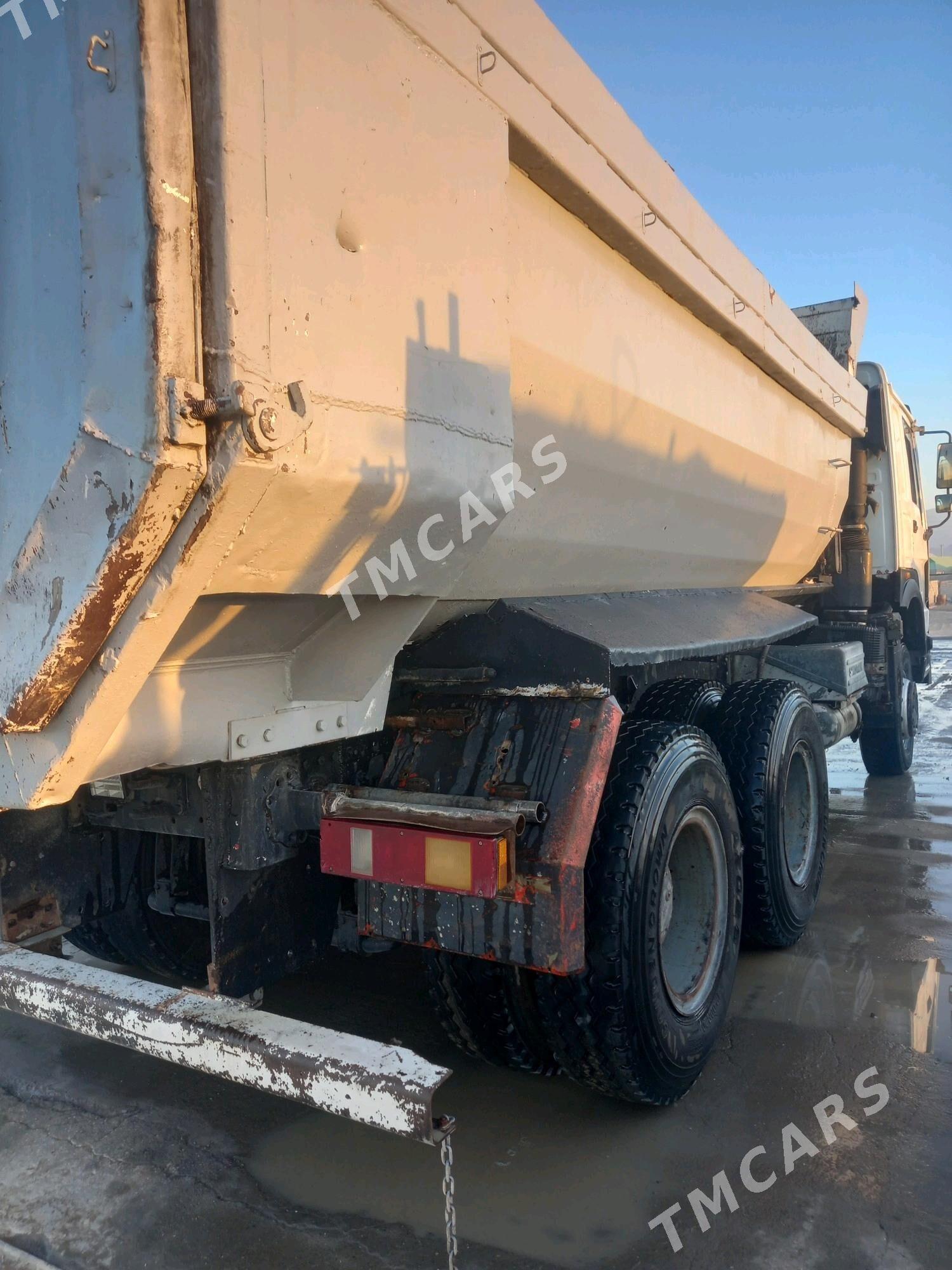 Howo Sinotruk 2011 - 240 000 TMT - Бузмеин - img 10