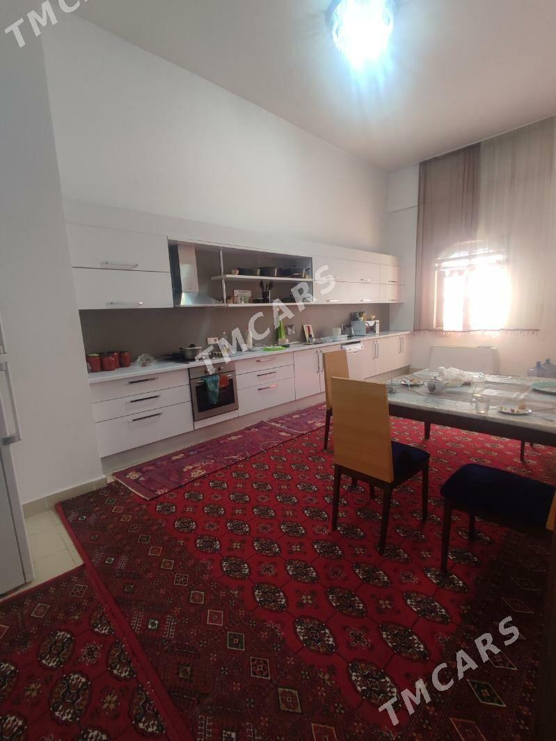 Юбилейн. Нефтег.5 комн - Aşgabat - img 8