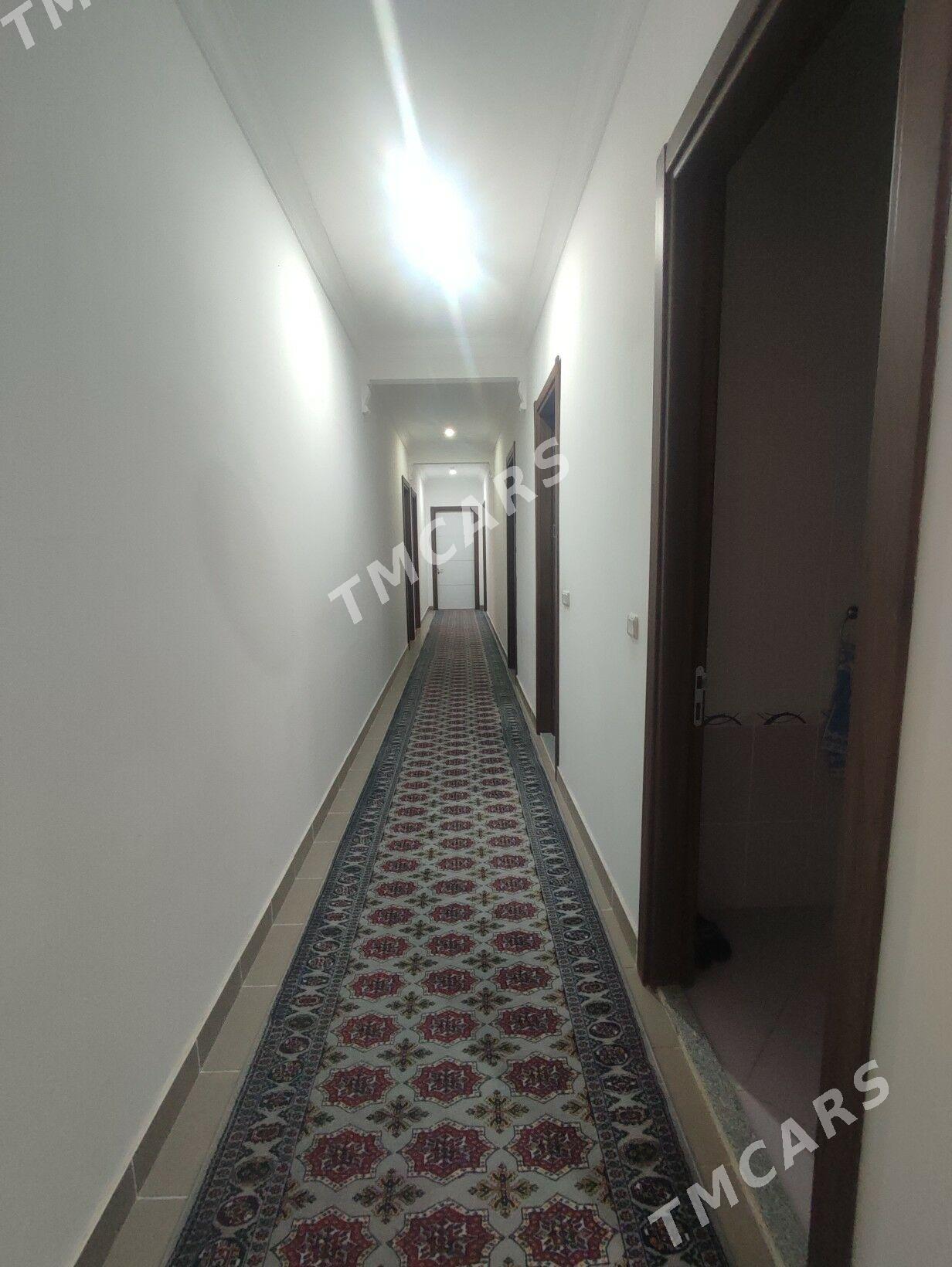 Юбилейн. Нефтег.5 комн - Aşgabat - img 10