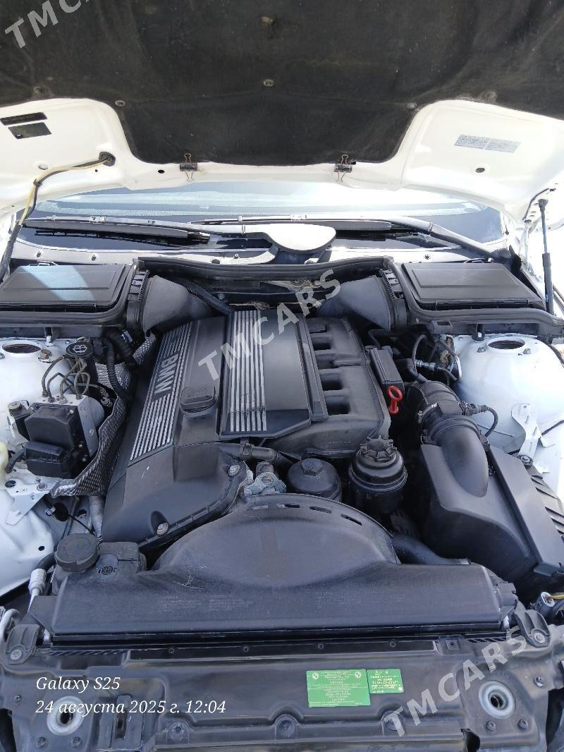 BMW E39 2001 - 150 000 TMT - Туркменабат - img 3