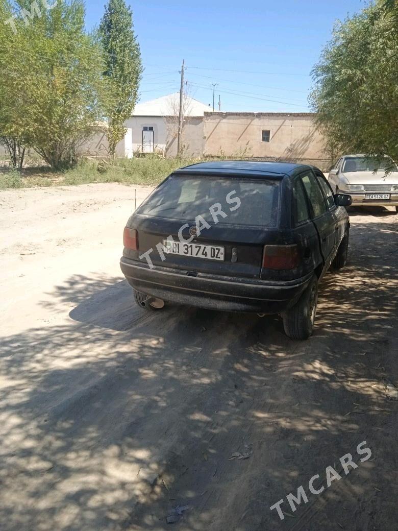 Opel Astra 1992 - 30 000 TMT - Köneürgenç - img 3