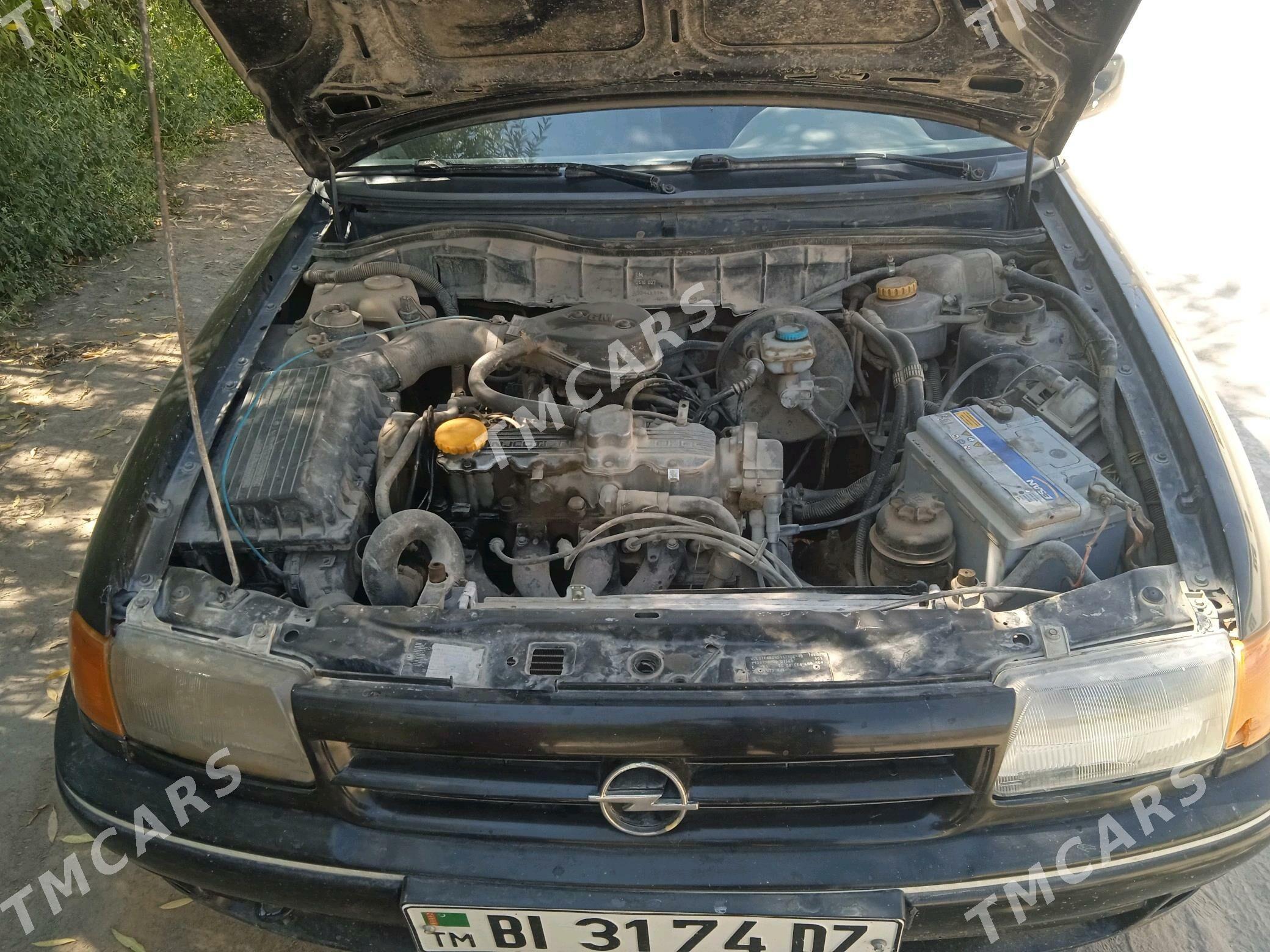 Opel Astra 1992 - 30 000 TMT - Köneürgenç - img 4