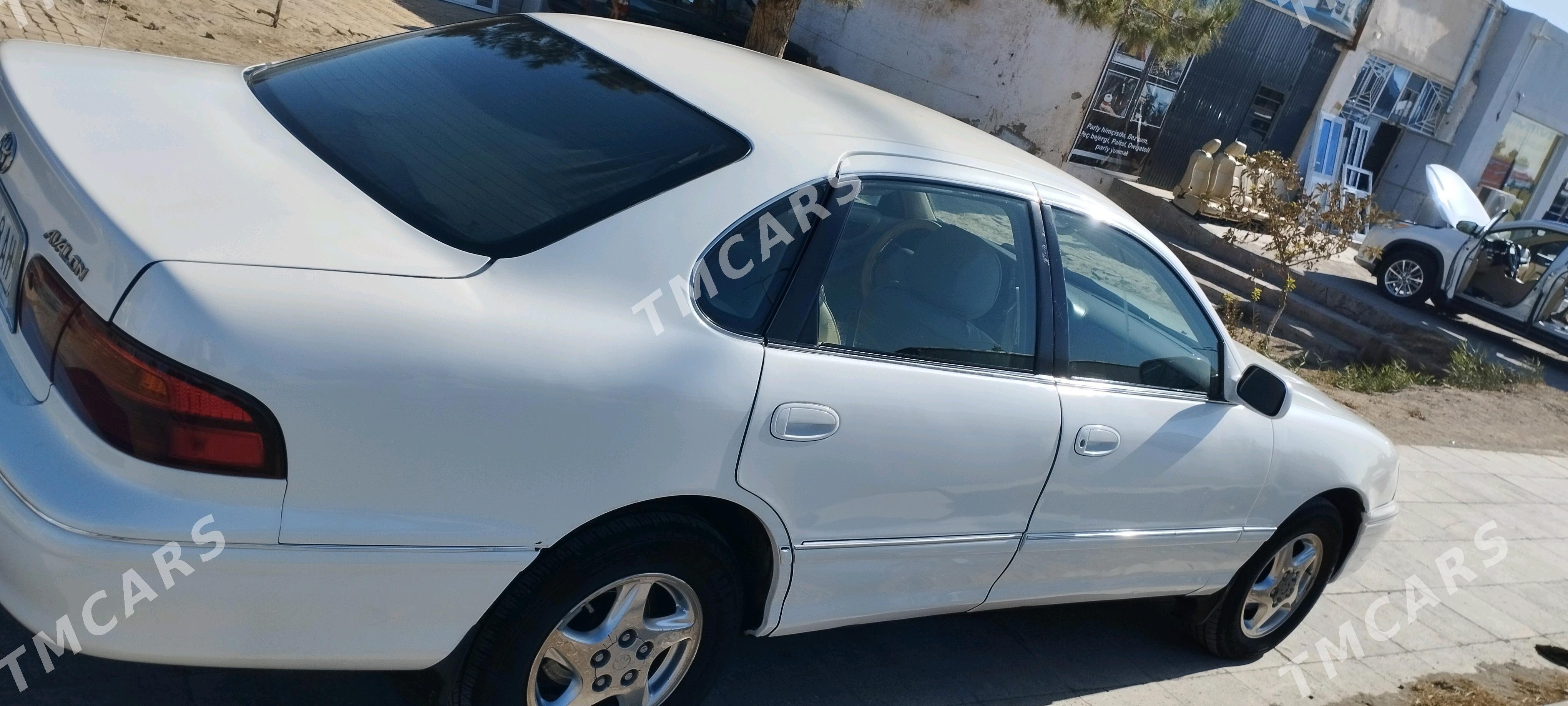 Toyota Avalon 1998 - 140 000 TMT - Baýramaly - img 3