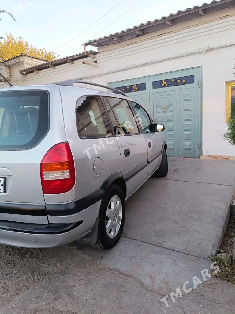Opel Zafira 2002 - 100 000 TMT - Дашогуз - img 3