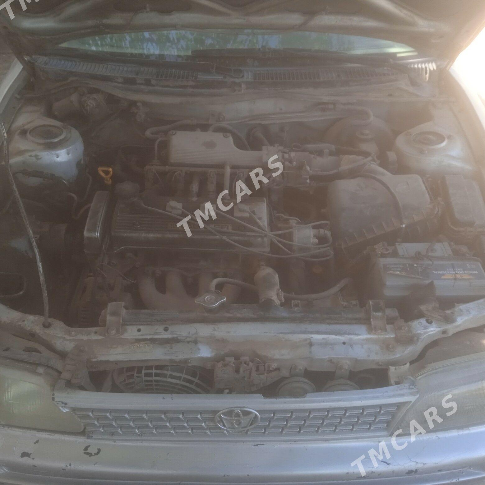 Toyota Corolla 1997 - 45 000 TMT - Губадаг - img 4