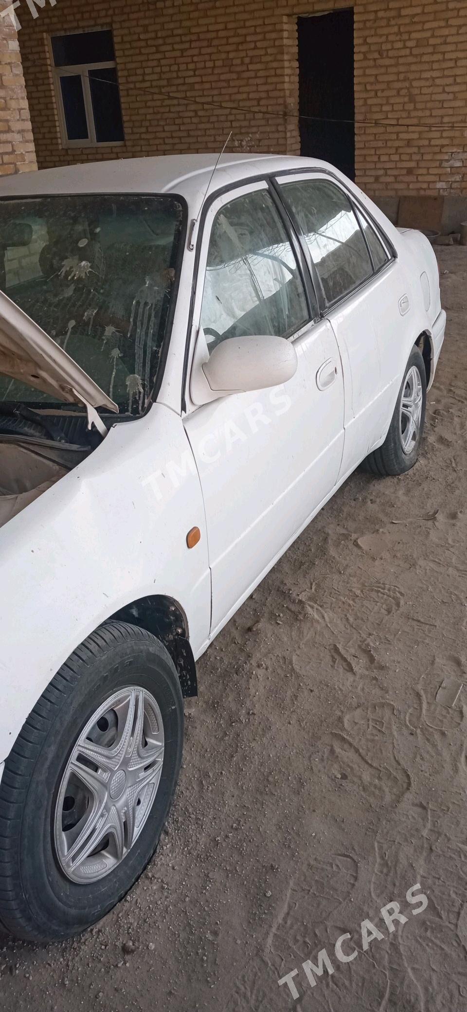 Toyota Corolla 1999 - 55 000 TMT - Farap - img 3