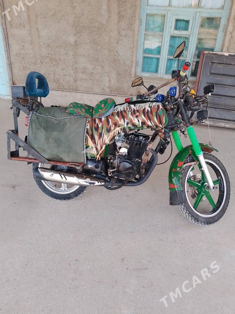 Fekon FK150-8G 2002 - 9 500 TMT - Бахарден - img 4