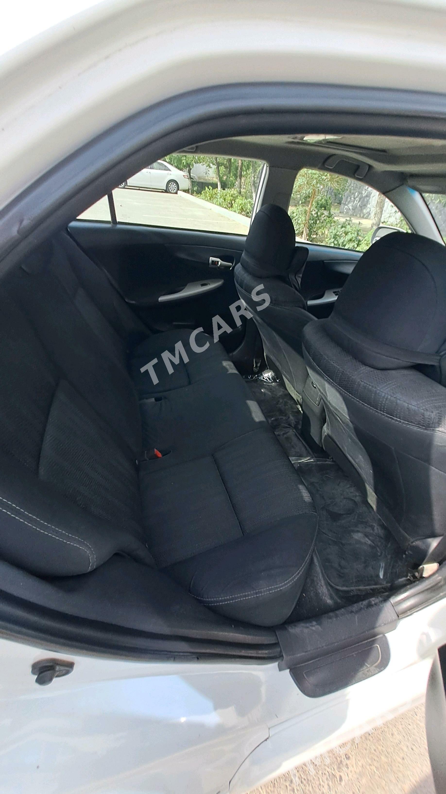 Toyota Corolla 2013 - 175 000 TMT - Aşgabat - img 3
