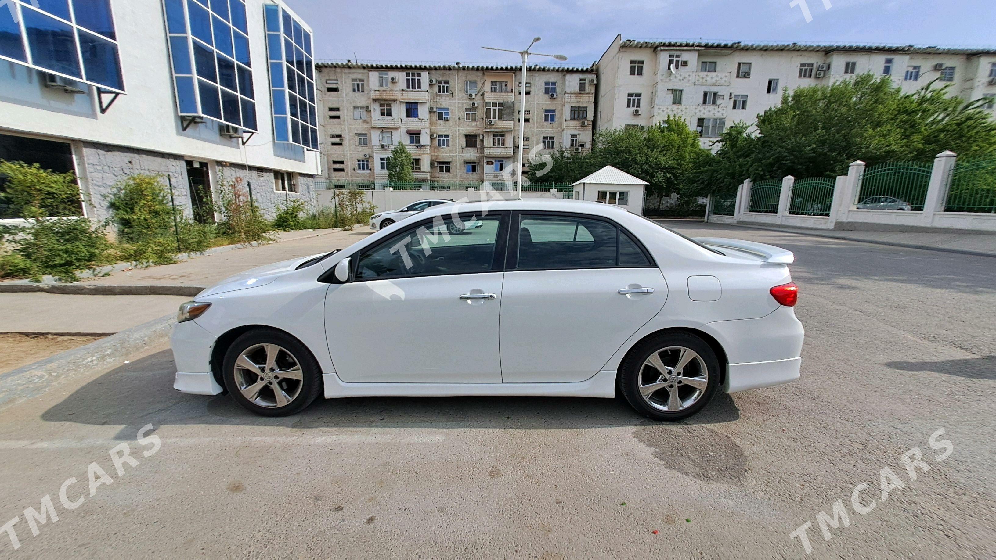 Toyota Corolla 2013 - 175 000 TMT - Aşgabat - img 4