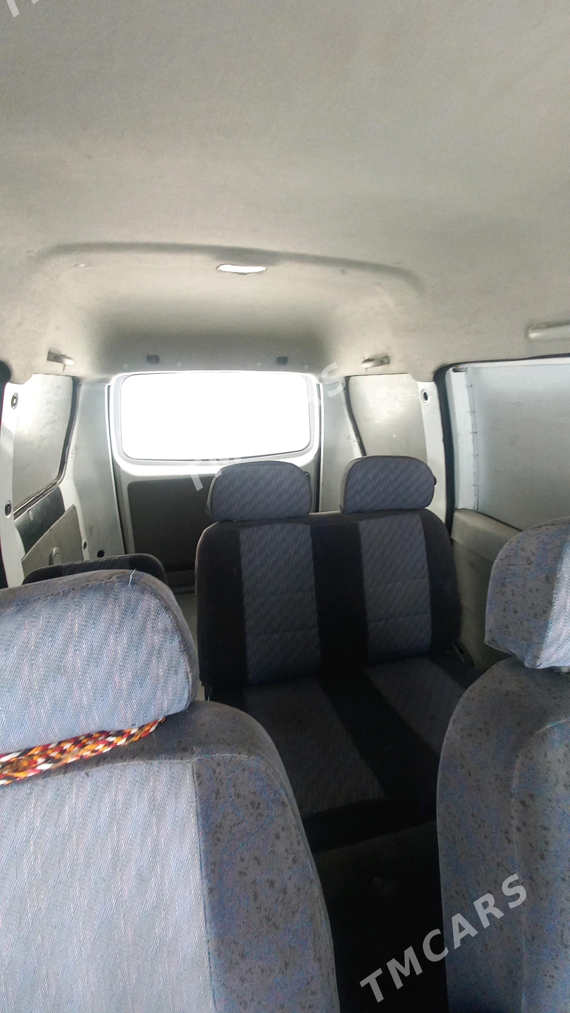 Toyota Hiace 2005 - 80 000 TMT - Aşgabat - img 4
