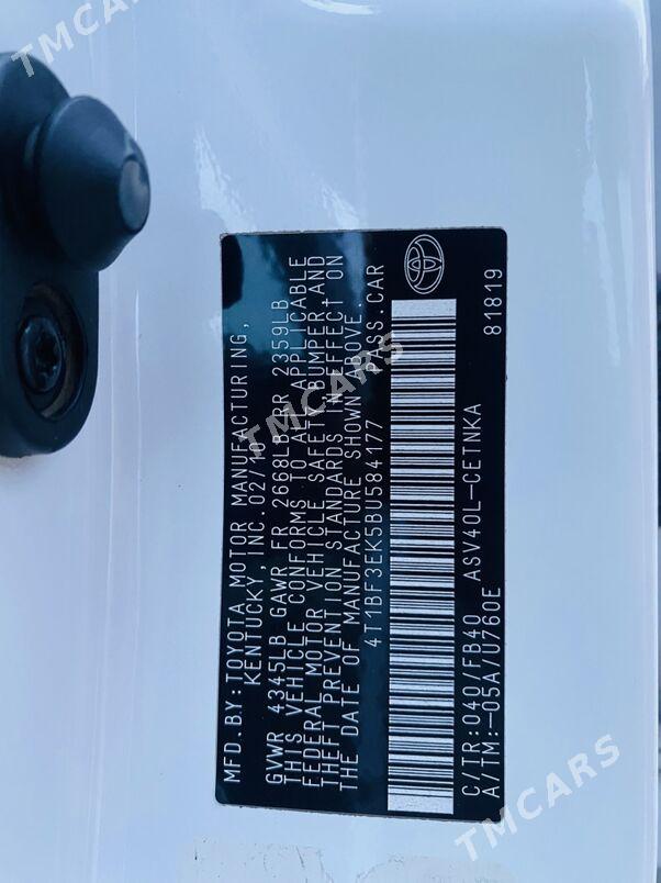 Toyota Camry 2010 - 200 000 TMT - Мары - img 3
