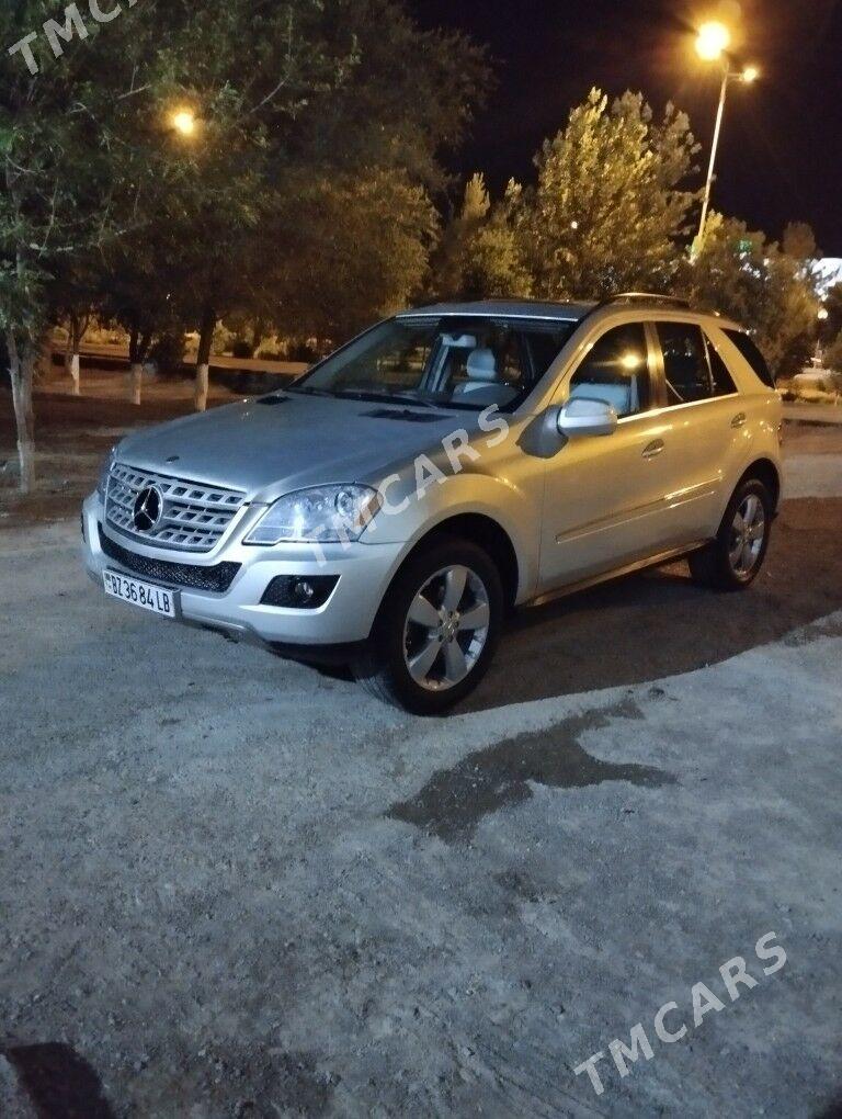 Mercedes-Benz ML350 2010 - 300 000 TMT - Туркменабат - img 6