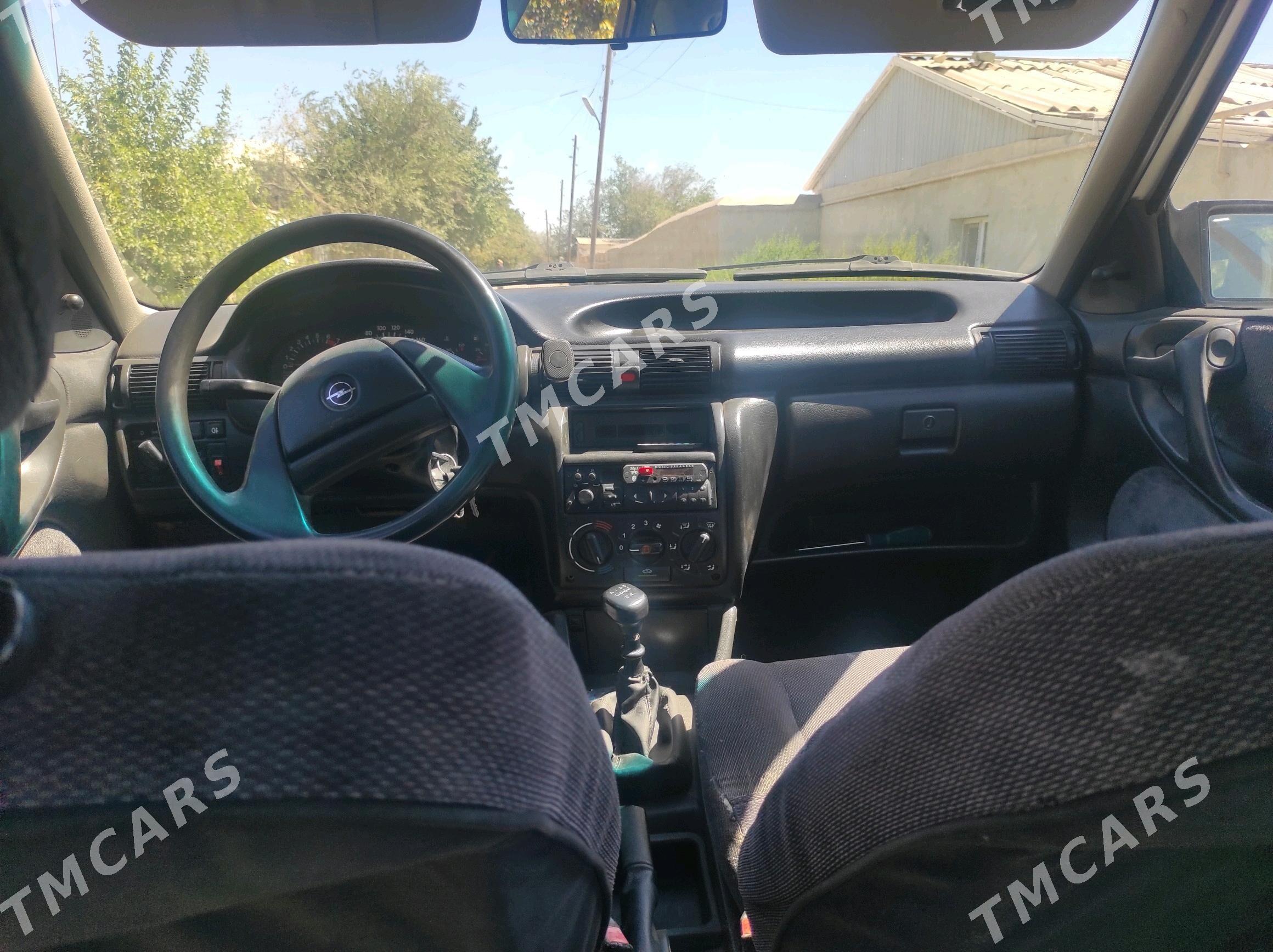 Opel Astra 1992 - 42 000 TMT - Köneürgenç - img 3