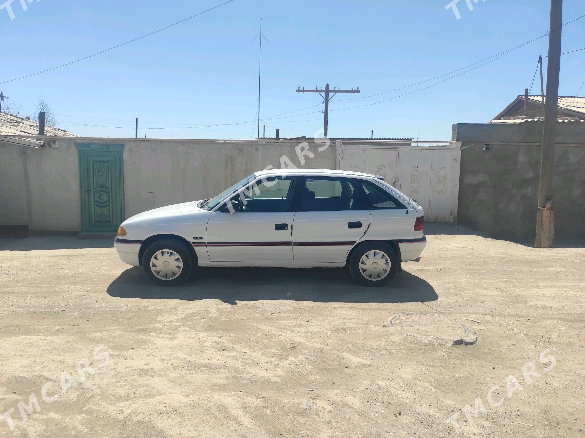 Opel Astra 1992 - 42 000 TMT - Köneürgenç - img 6